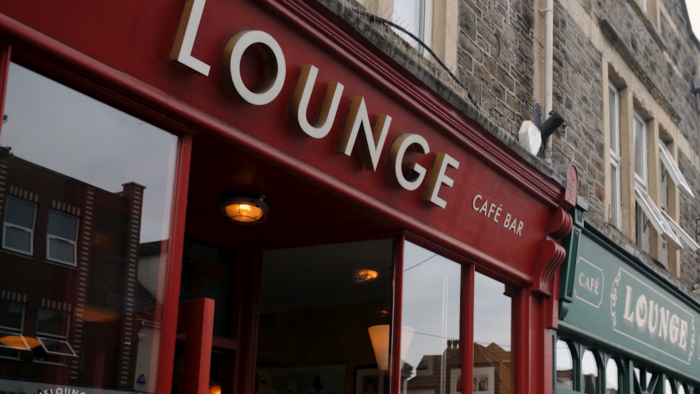 lounge-exterior